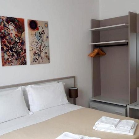 Caba Holiday Bardolino Colombo Eksteriør billede
